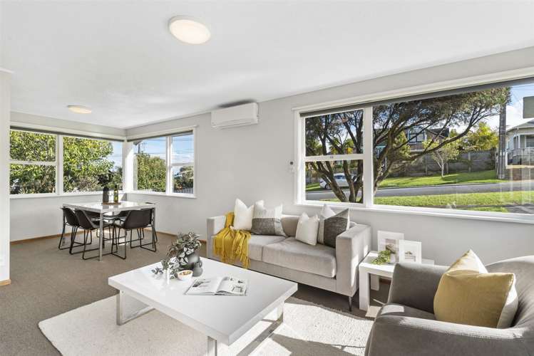 2/49 Wolsley Avenue Milford_1