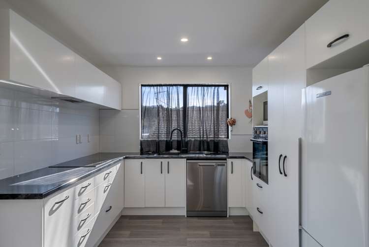 6 Crystal Grove Birchville_6