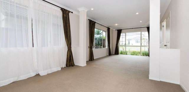 13 Oswald Close Flat Bush_2