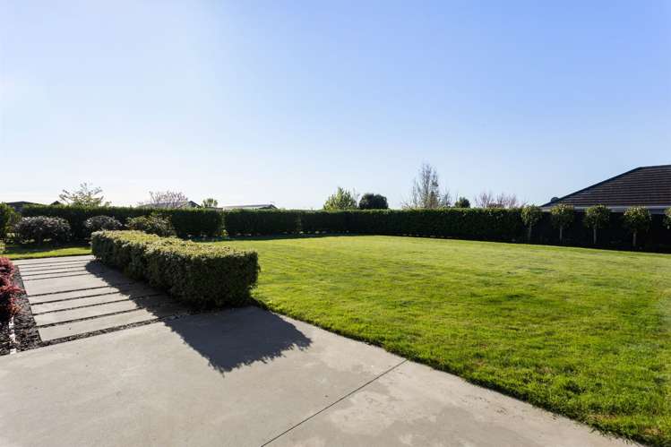 8 Baxter Michael Crescent Cambridge_27