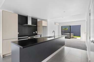12 Eyton Kay Road_1