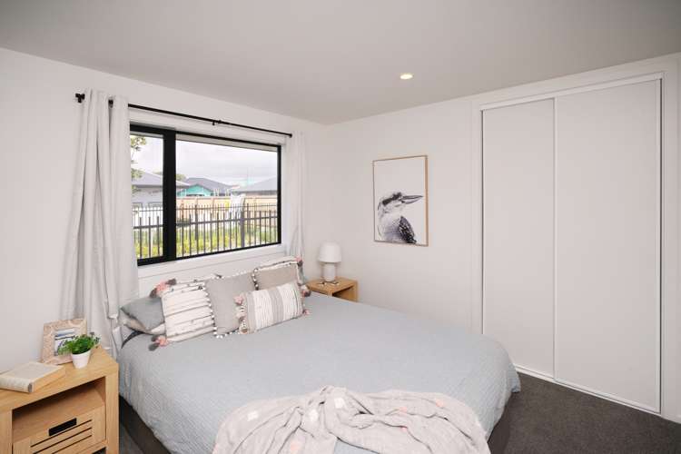 24 Florence Drive Lincoln_9