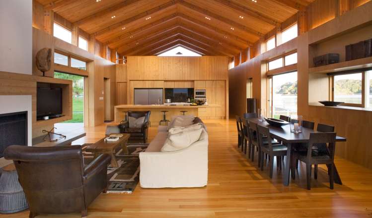 Manawaora Road Russell Surrounds_16