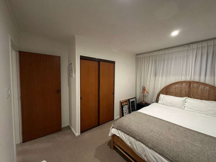 19 Taitua Drive Te Atatu South_7