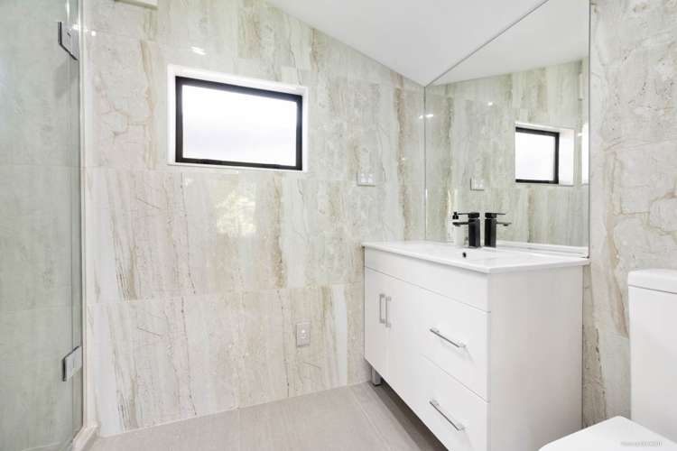 3/216 Shirley Road Papatoetoe_5