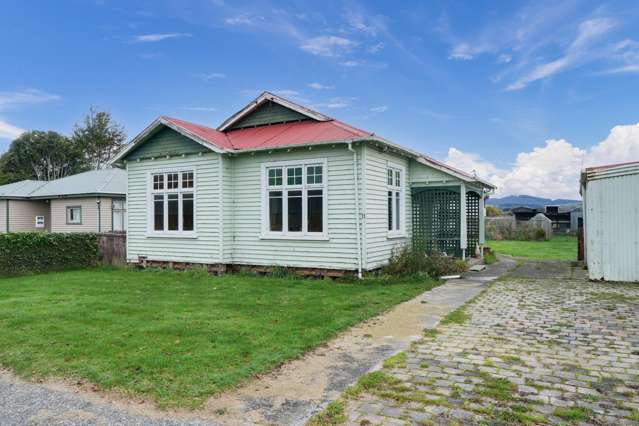11 Clifden Hwy Tuatapere_3
