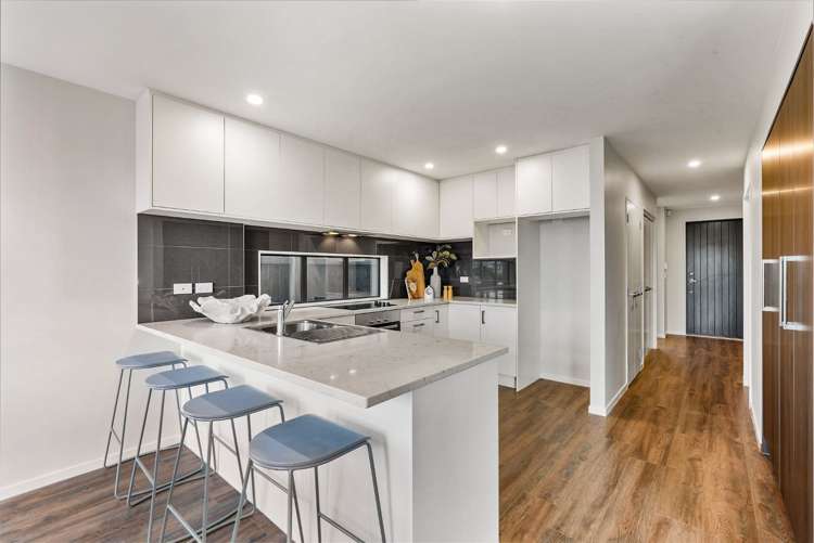 21 Irving Place Hobsonville_4