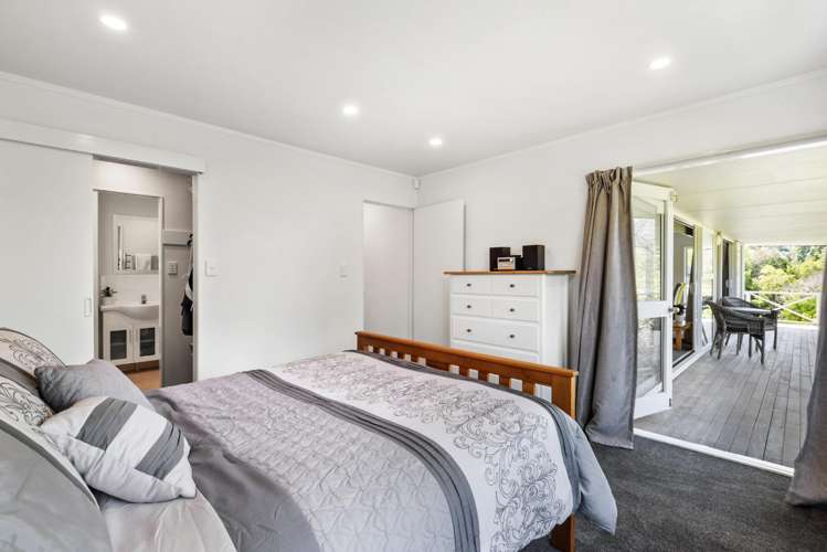 166 Stapleford Crescent Browns Bay_24