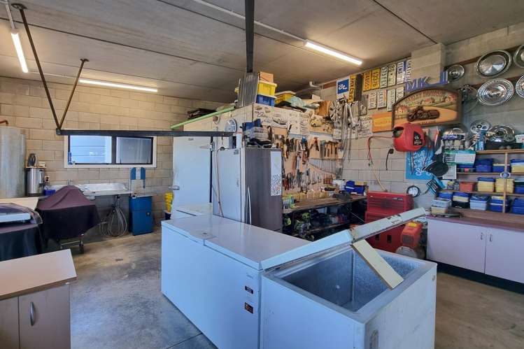 212 Black Jack Road Kuaotunu_22