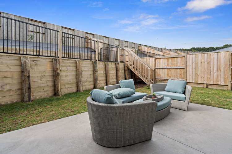 17 Whakaturou Crescent Pyes Pa_6