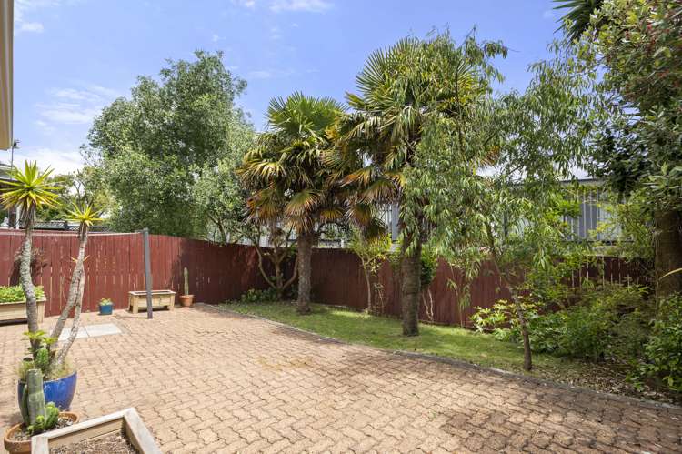 2/132a Taylors Road Mount Albert_8