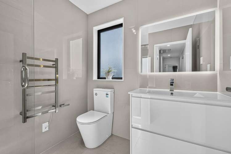 37D Erima Avenue Point England_16