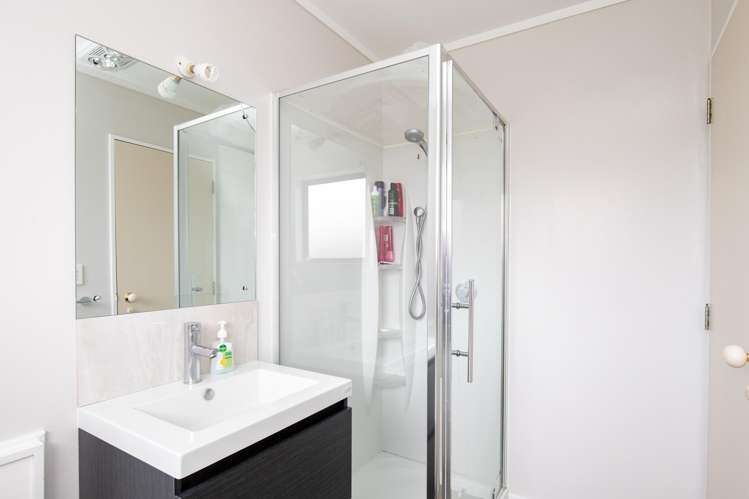 3 Madgwick Place Ngatea_12