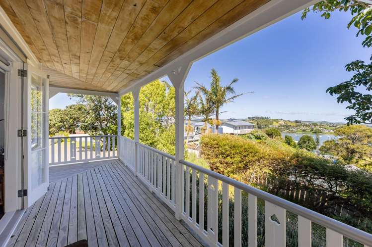 35 Oxford Street Whakapirau_25