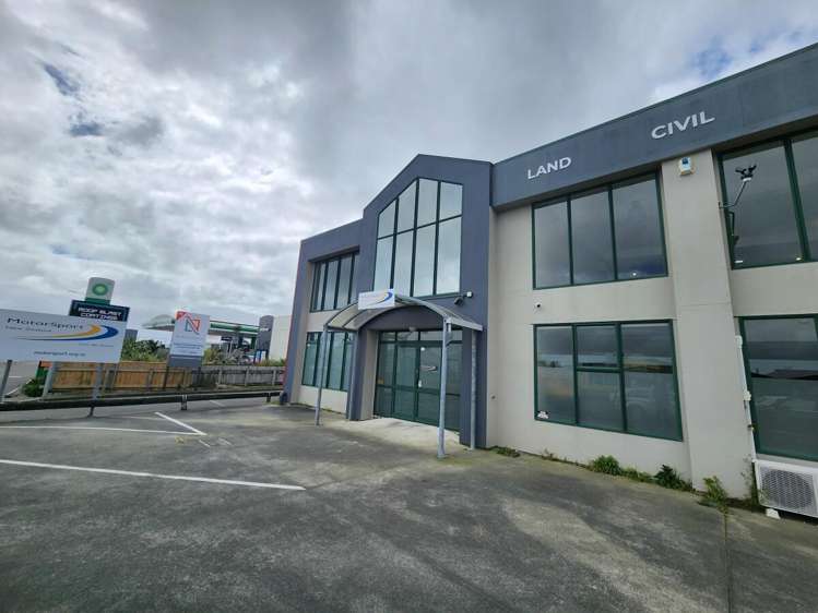 102 Kapiti Road_0