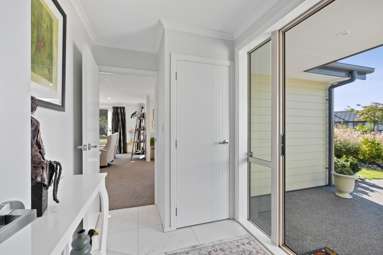 15 Percival Close_4