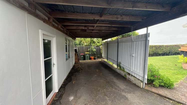 17B Russleigh Drive 1057_16