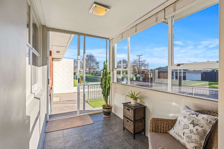 2 Longwood Lane Otumoetai_5