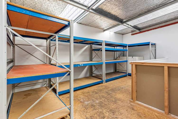 Unit B7/7-9 Tait Place Rosedale_5