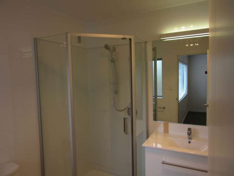 20 Boocock Crescent Orewa_15