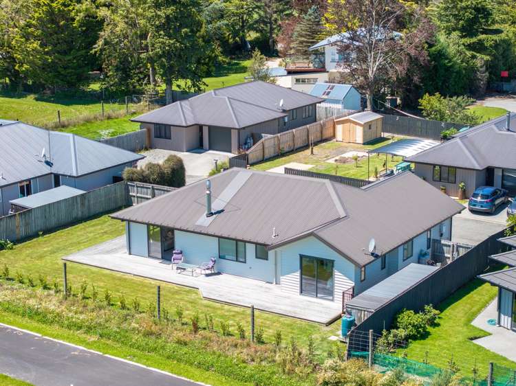 1/8 Ensor Drive Hanmer Springs_16