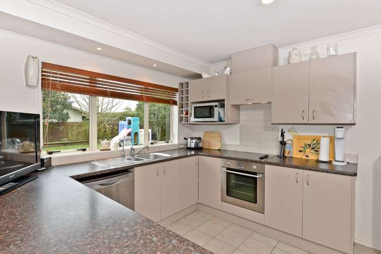 8 Kimshee Way Tuakau_10