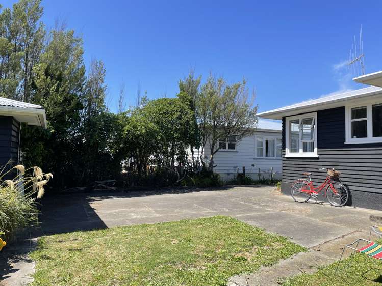 35 Aotaki Street Otaki_17