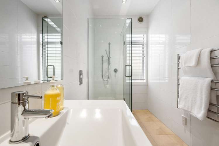 26a Long Drive Saint Heliers_20