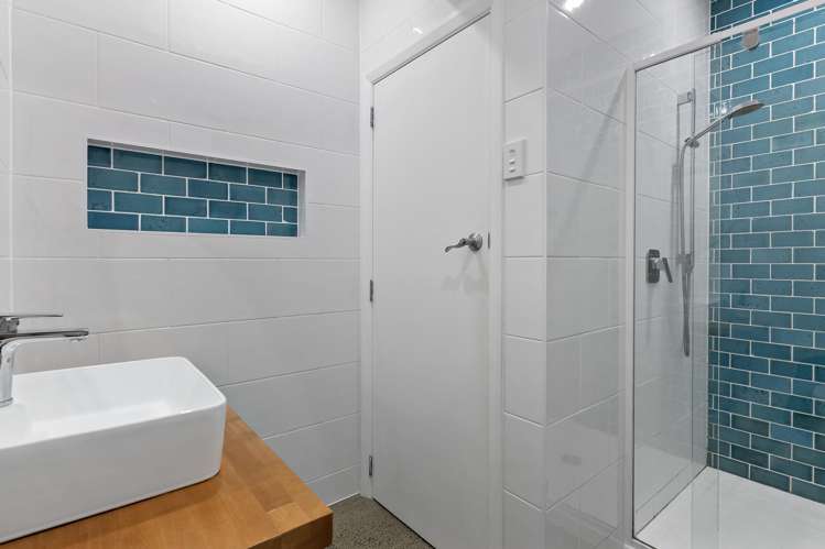 40 Rona Street Eastbourne_13