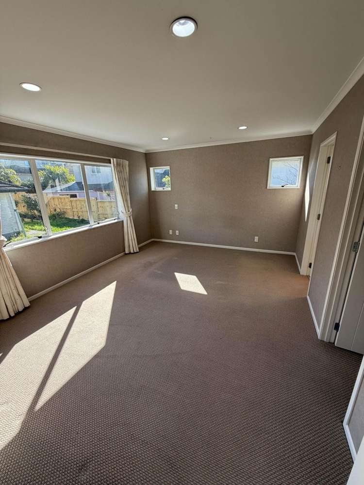 44 Seresin Crescent Flat Bush_7