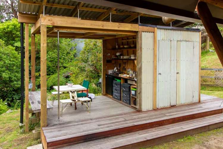 403 Shoal Bay Road Great Barrier Island_14