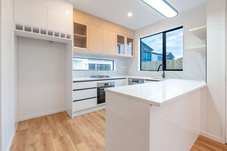 3/27 Mcleod Road_4