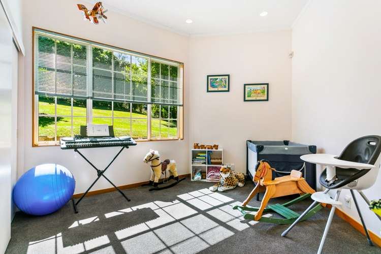 26 Landing Road Titirangi_13