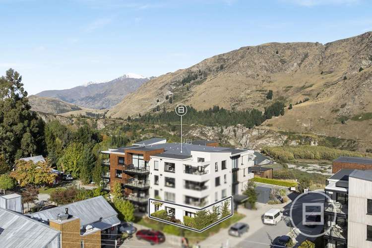 1/5 Powder Terrace Arthurs Point_21