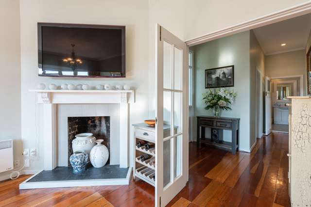 18 Carrington Street Mount Cook_4