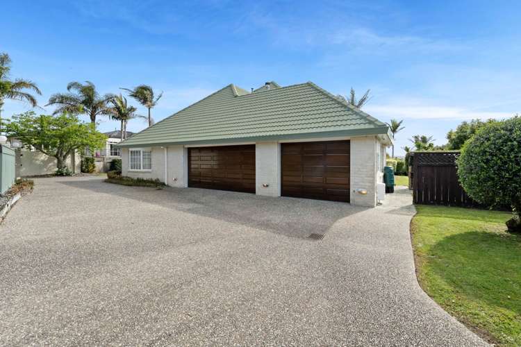 62 Manor Park Sunnyhills_43