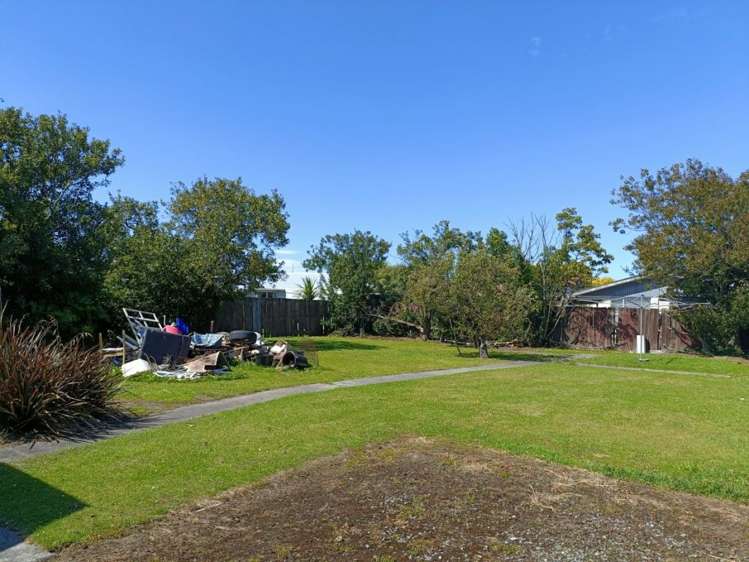 76 Geraldine Street Edgeware_2