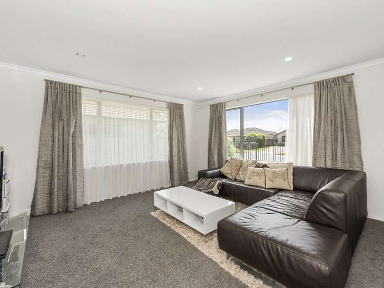 37 Moonlight Drive Rototuna North_18