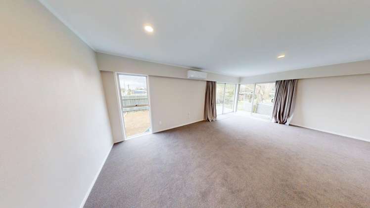 2/38a ( Front house ) Clapham Street 1226_1