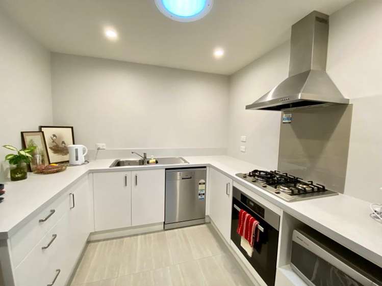 32 Liberation Road Papakura_10