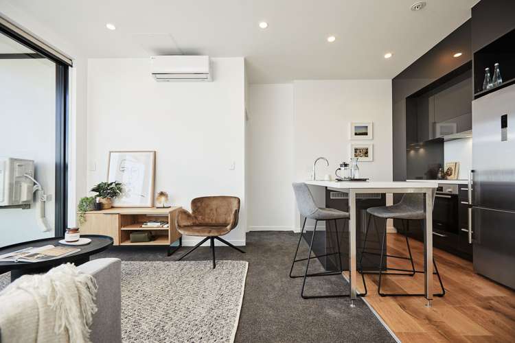 1402/8 Lakewood Court Manukau City_1