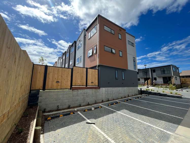 41 Raupeti Lane Henderson_18