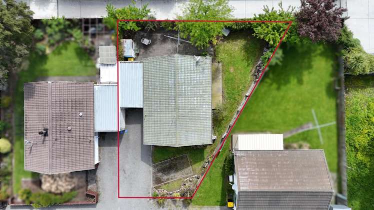 22b Raglan Street Lansdowne_12