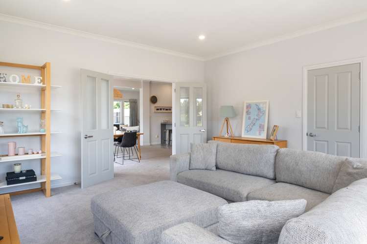 10 Donald Place Frimley_6