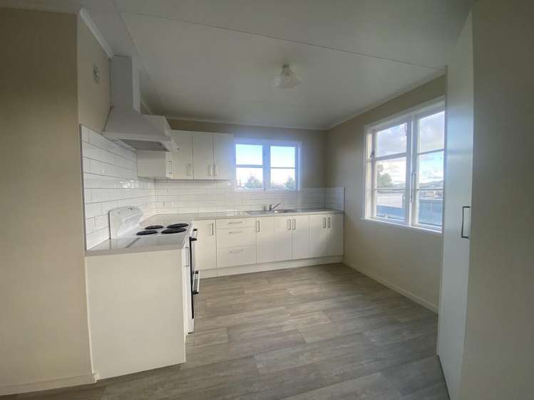 15 Freyberg Terrace Waipukurau_2