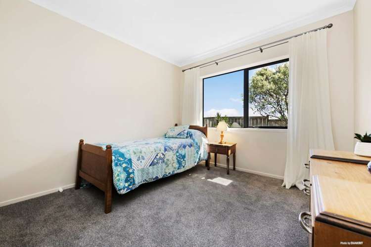 20 Columbia Crescent Beachlands_15