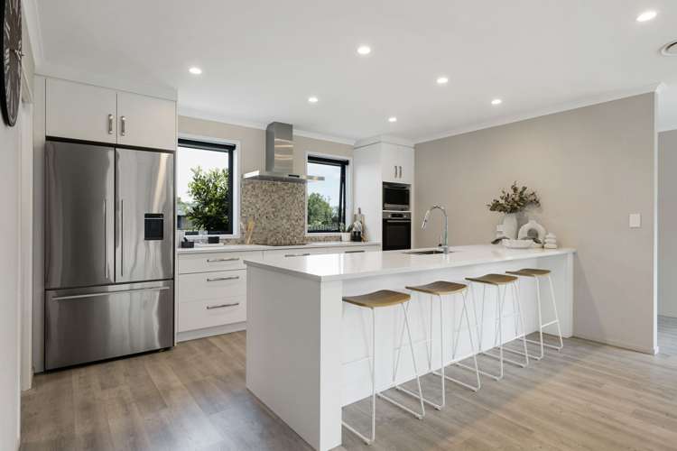 5 South Oaks Close Pukemoremore_7