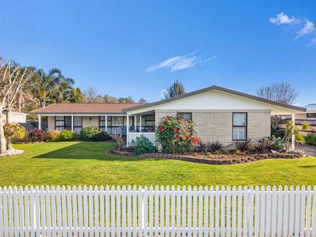 Spacious, Sunny & Seriously Inviting