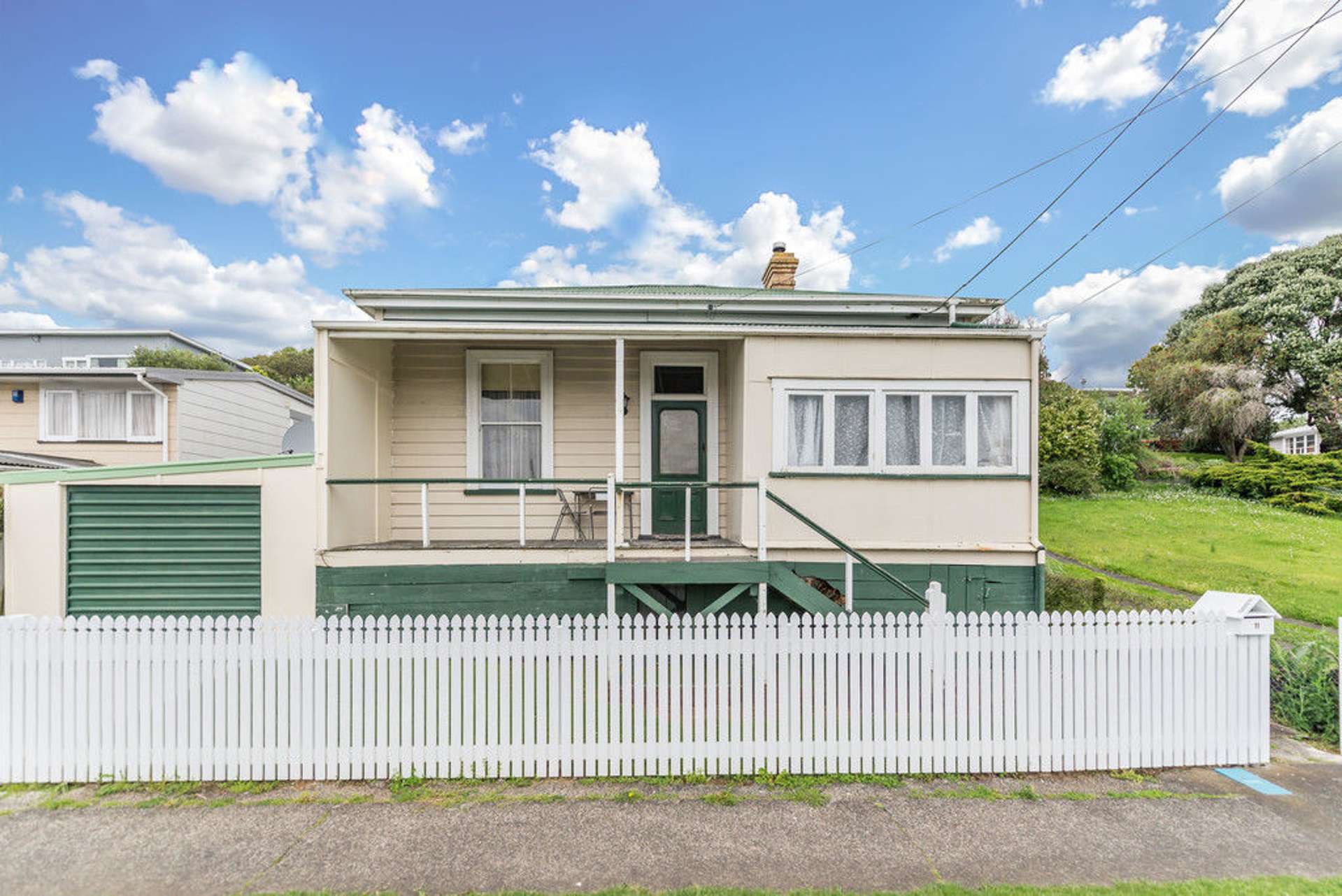 11 Awaroa Road Helensville_0