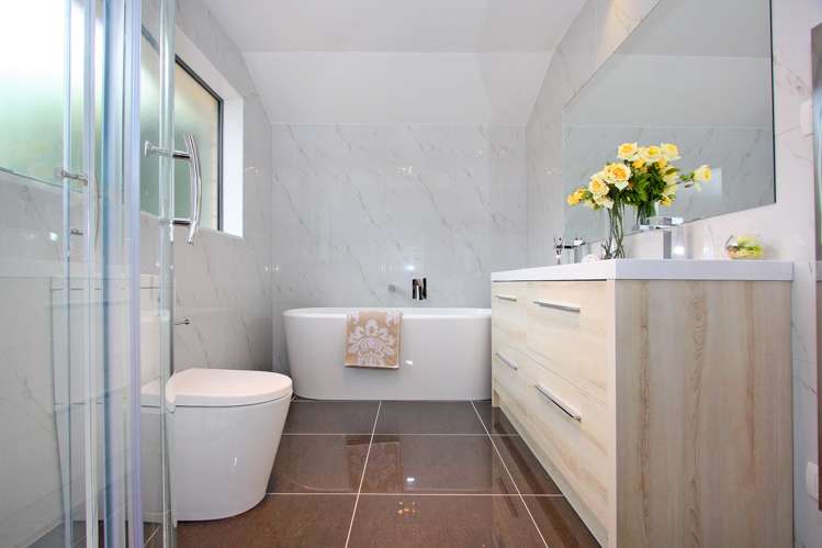 66 Mountain Road Mangere Bridge_9